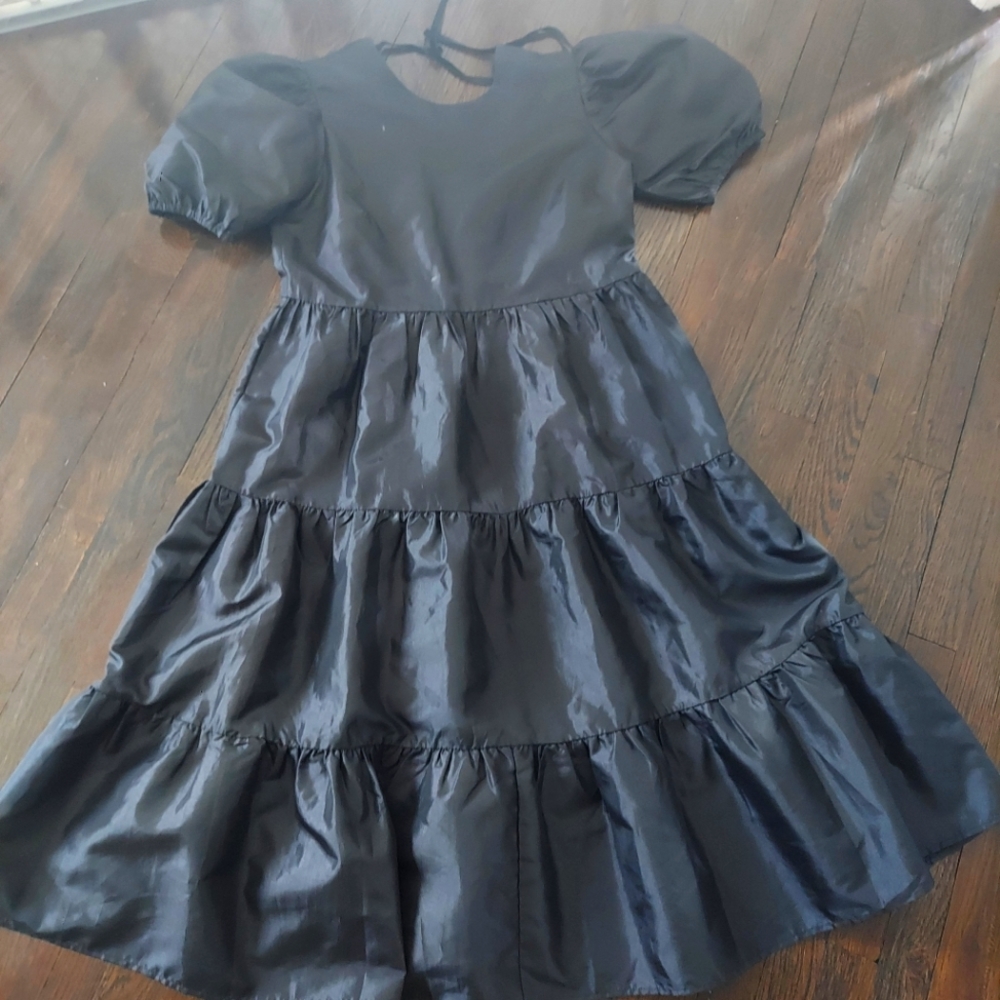 Long satin dress size small with velvet tie